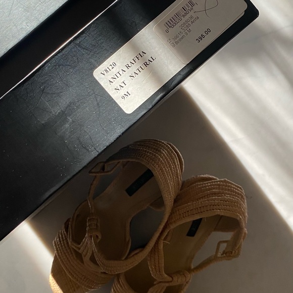 Rachel Zoe Rachel Zoe 9 Natural Straw Wood T-Strap Platform Heel Sandals - Picture 12 of 12